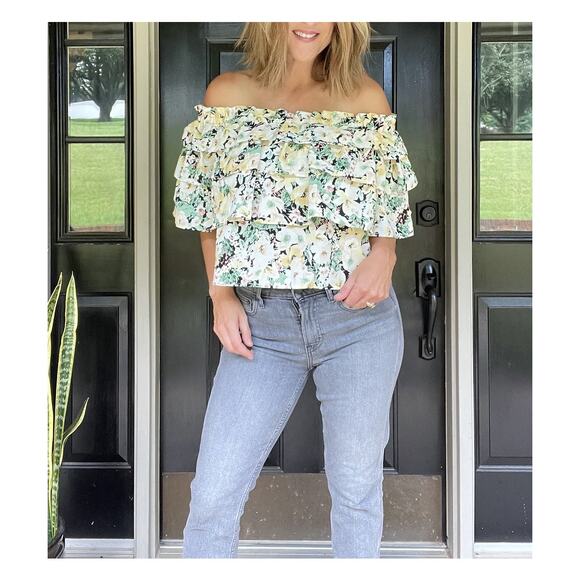 Floral Off the Shoulder Top - Picture 1 of 2